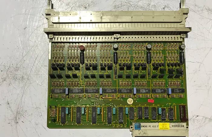 PLC - 6ES5445-3AA12 - کارکرده