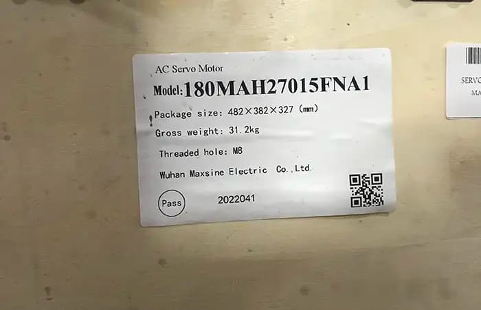 سروو موتور مکسین 180MAH27015FZA1 توان 4.3 ترمزدار
