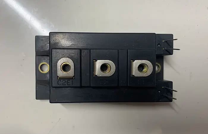 IGBT - نو -2MBI150ND-060