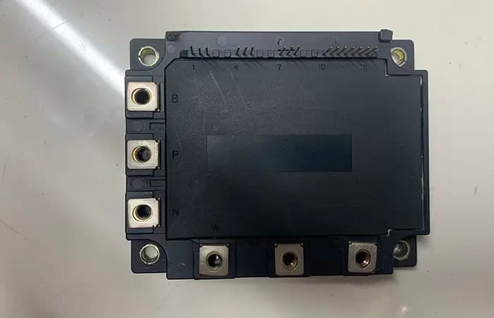 IGBT - نو -7MBI75SA-120B-50