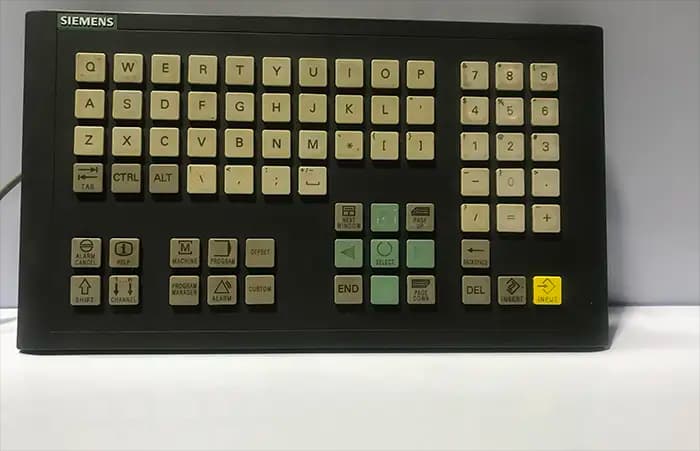 صفحه کلید صنعتی - 6FC5203-0AF21-0AA1- Siemens