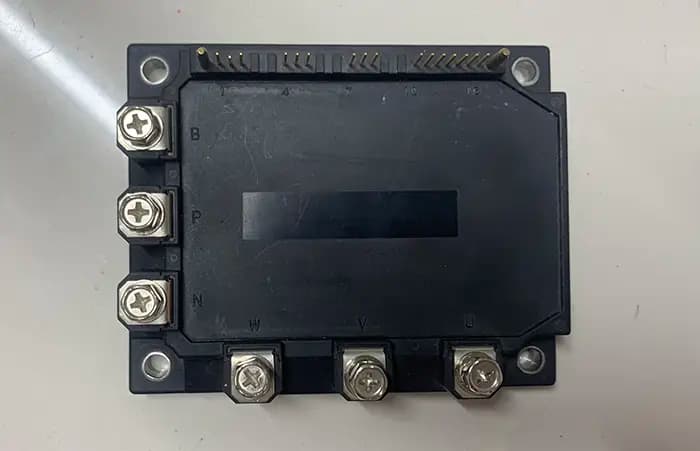 IGBT - نو -6MBP75RH060-01