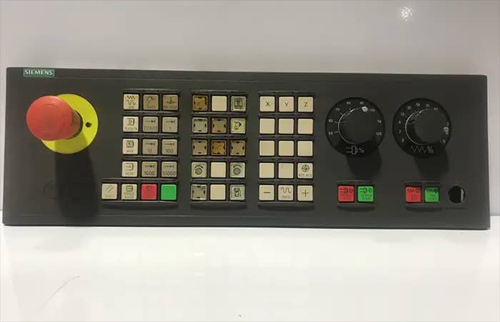 صفحه کلید صنعتی - 6fc5203-0ac00-0aa7 - Siemens