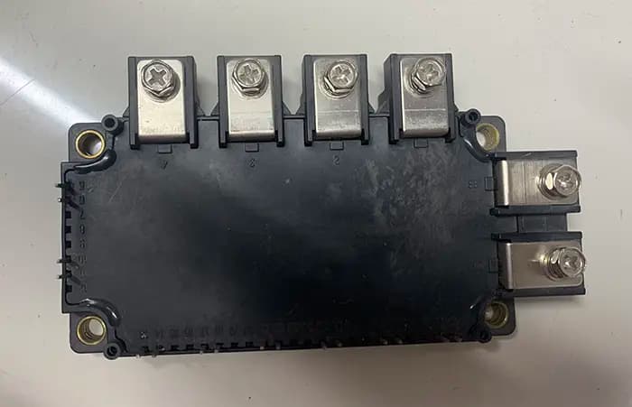 IGBT - نو -CM150RX1-24T