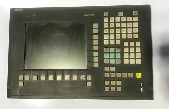 -مانیتور صنعتی - زیمنس - Siemens-6FC5203-0AF01-0AA0