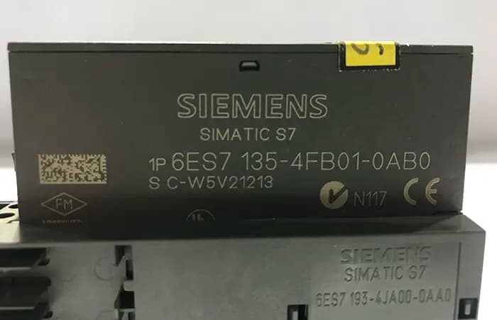 PLC - 6ES7135-4FB01-0AB0 - کارکرده