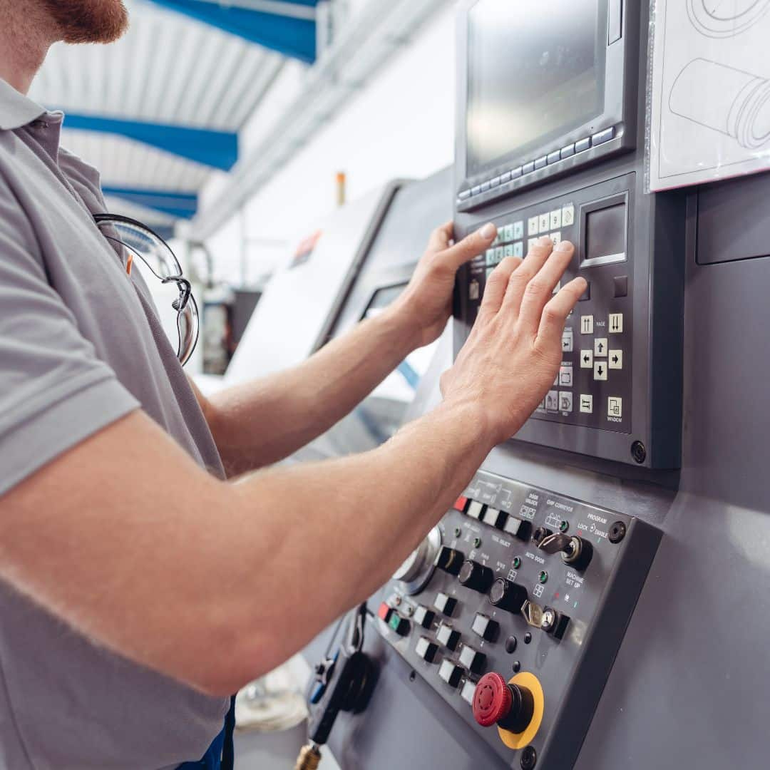 بهینه‌سازی عملکرد CNC