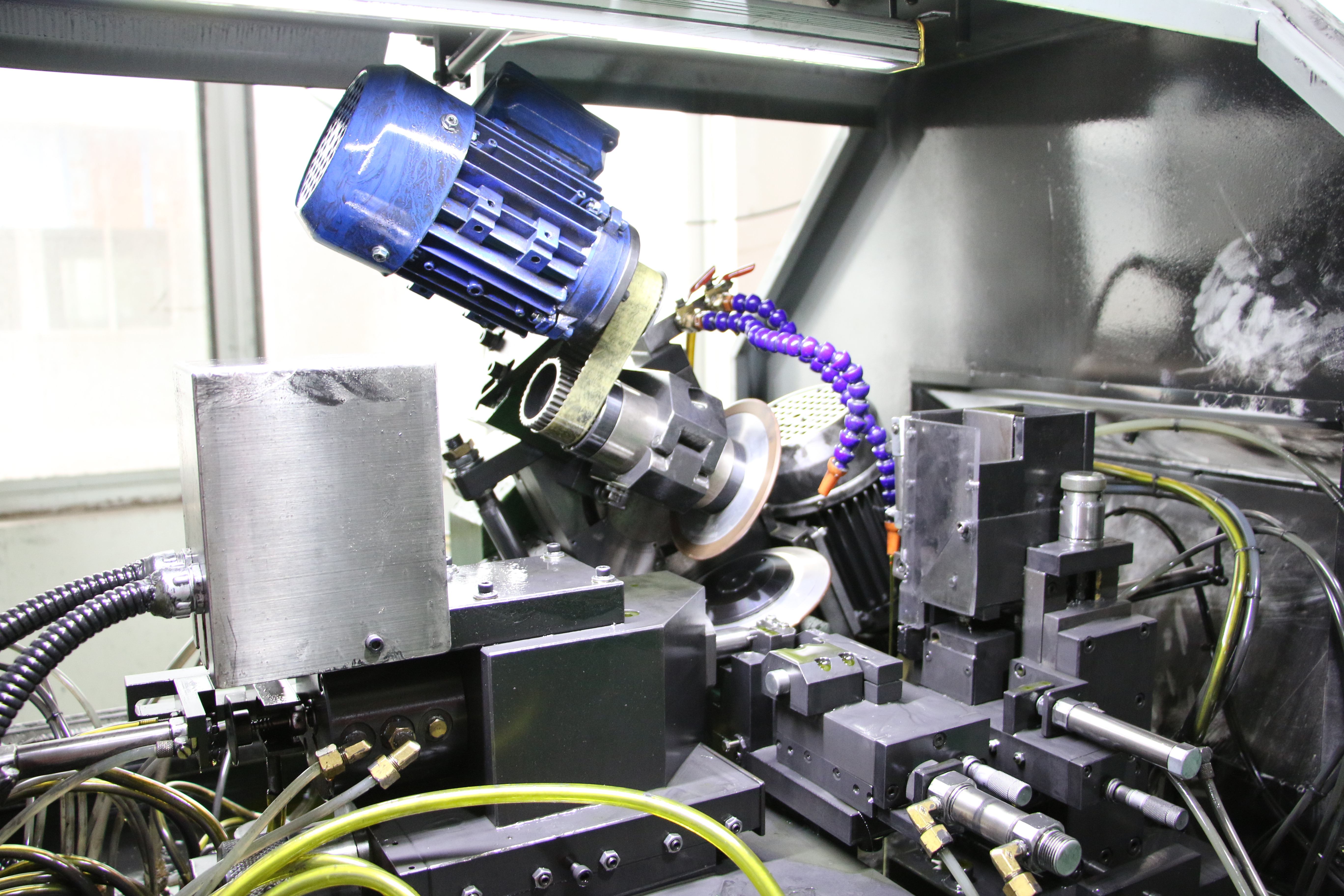 بهینه‌سازی عملکرد CNC